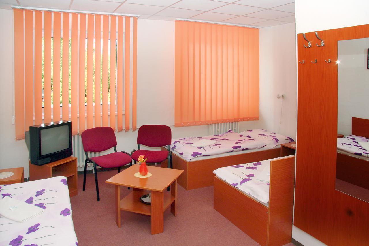 Penzion Olympia** Banská Bystrica Extérieur photo