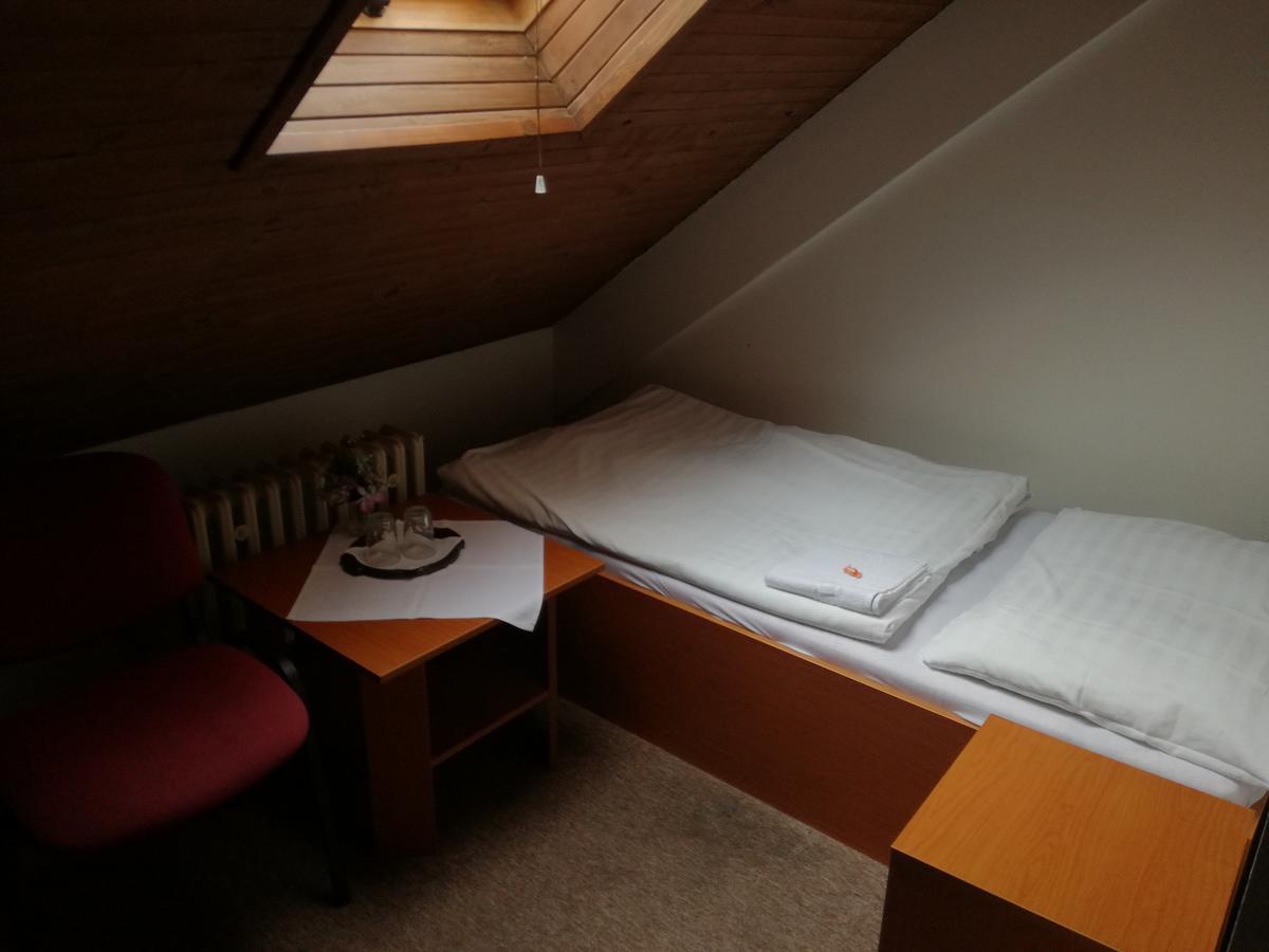 Penzion Olympia** Banská Bystrica Extérieur photo
