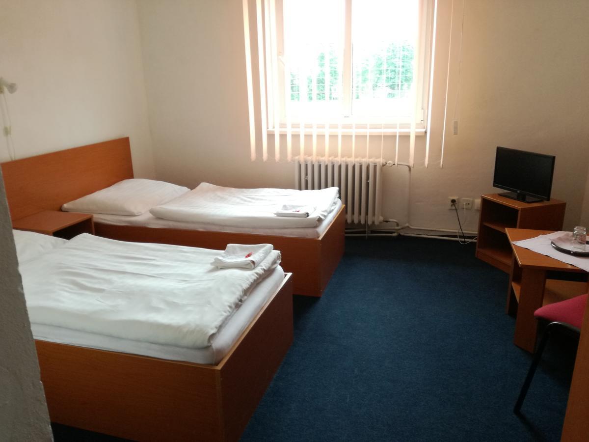 Penzion Olympia** Banská Bystrica Extérieur photo